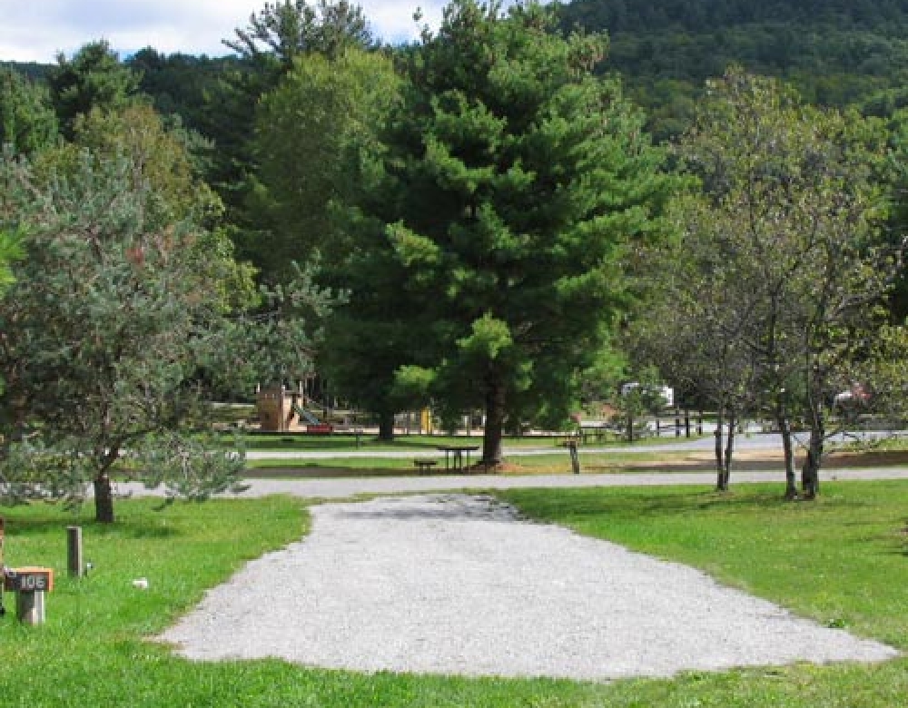 LG Schroon Valley 3